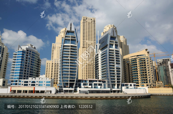 迪拜碼頭建筑；阿拉伯聯(lián)合酋長(zhǎng)國(guó)