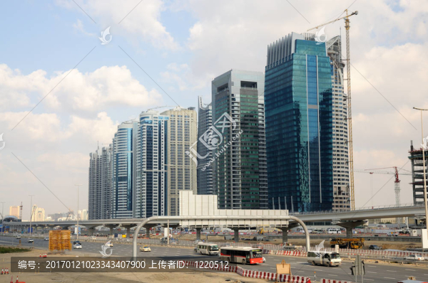 在謝赫扎耶德路迪拜建設(shè)