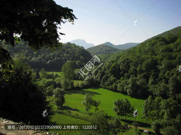 從圣Bertrand,de,Comminges全景