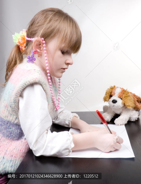 畫畫的女孩