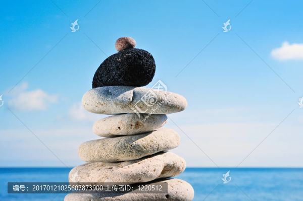 黑色方尖碑-匯圖網(wǎng) www.fosd68.com 黑色方尖碑