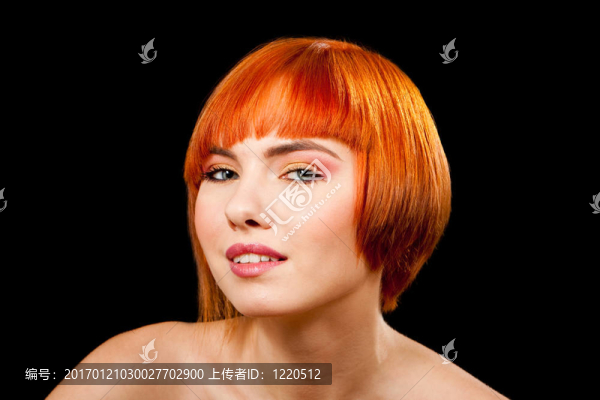 紅發(fā)美女的臉