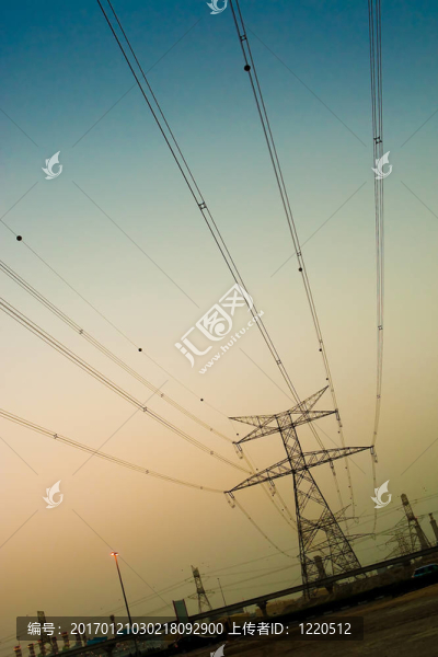 電塔