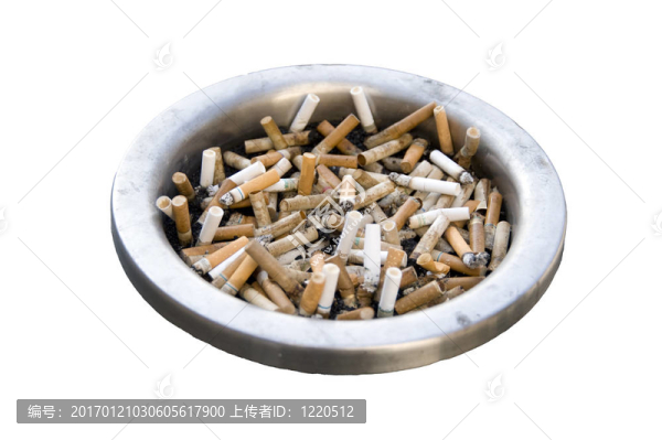 滿(mǎn)煙灰缸