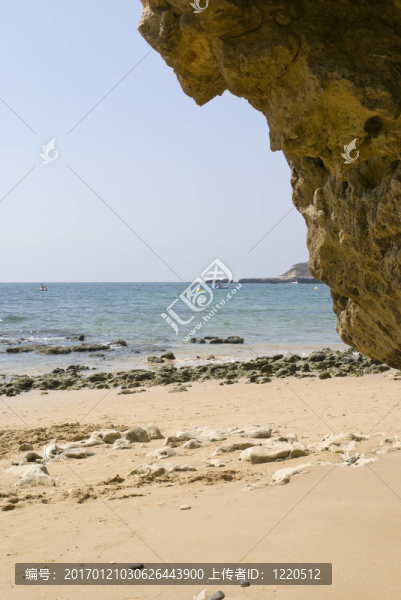 我們的海灘和峭壁