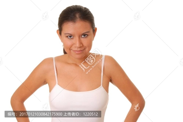 可愛的黑發(fā)女孩