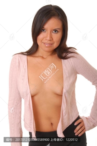 可愛的黑發(fā)女孩