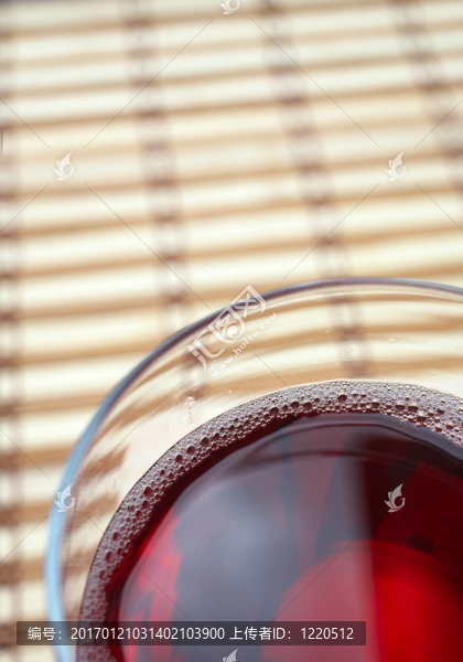 紅葡萄酒