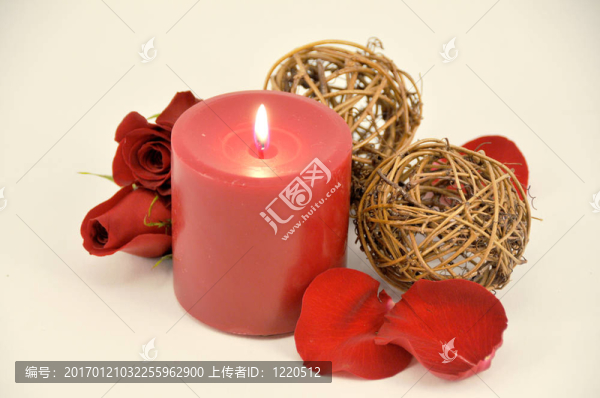 蠟燭和玫瑰