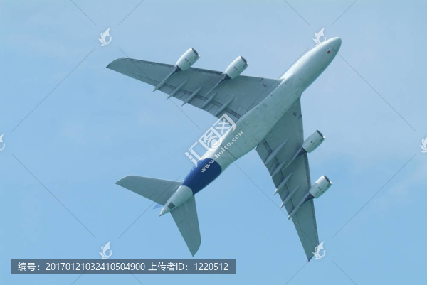 寬機身客機從下面