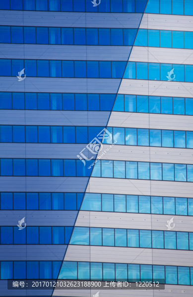 現代辦公建筑中的窗戶