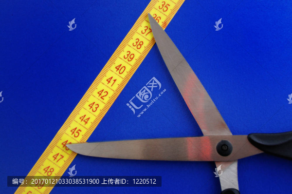 剪刀和測(cè)量