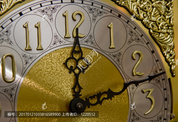 一二一二在祖父時(shí)鐘