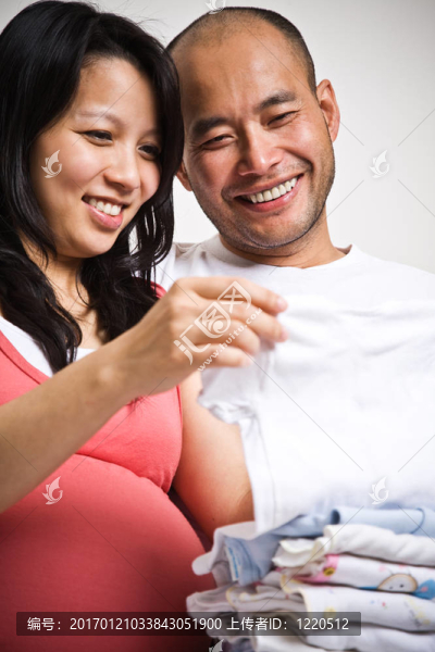 期待亞洲夫妻