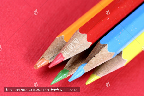 鋒利的鉛筆