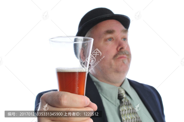 男人的啤酒