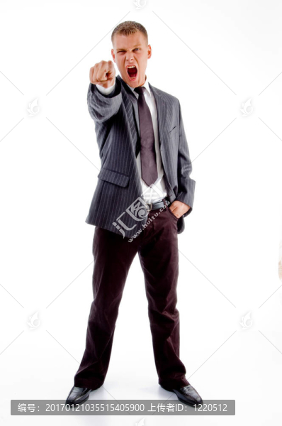 喊大人指著相機商人