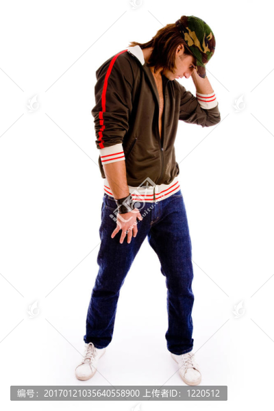 青年男子冒充音樂
