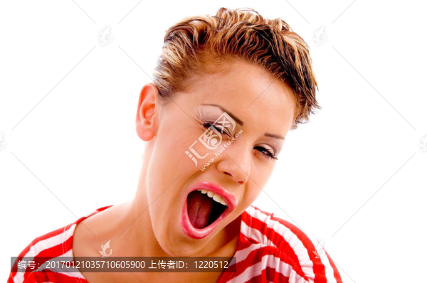 漂亮的女性眨眼