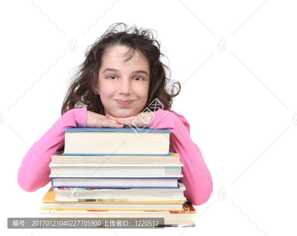 快樂的年輕女孩微笑