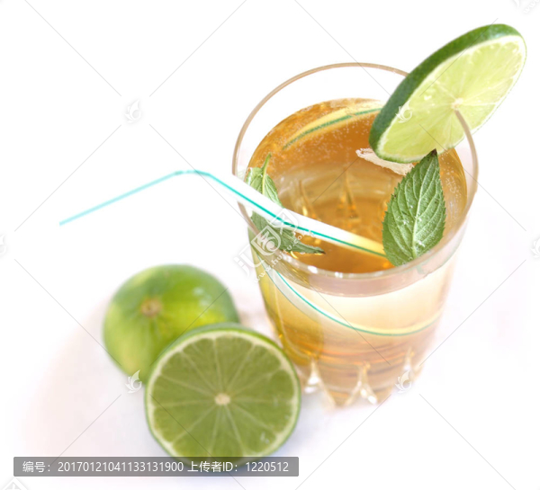 雞尾酒混合酒精