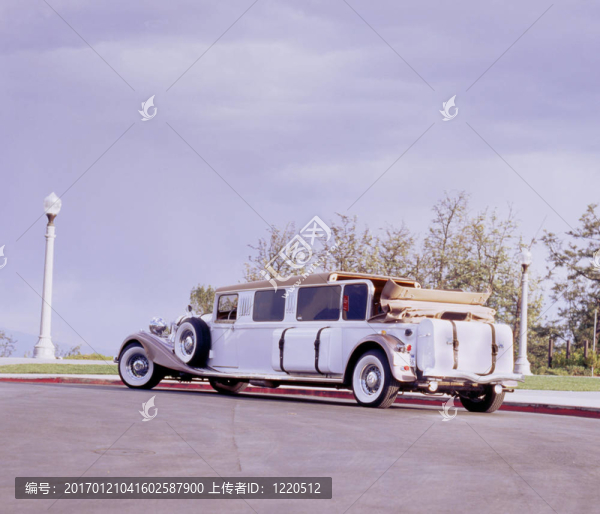豪華轎車