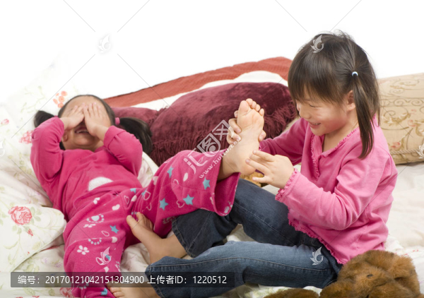 撓腳