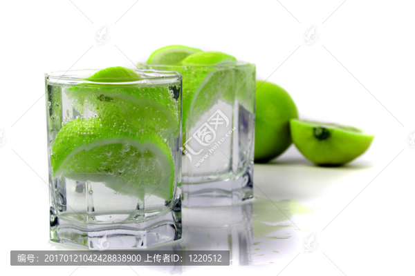 用石灰水