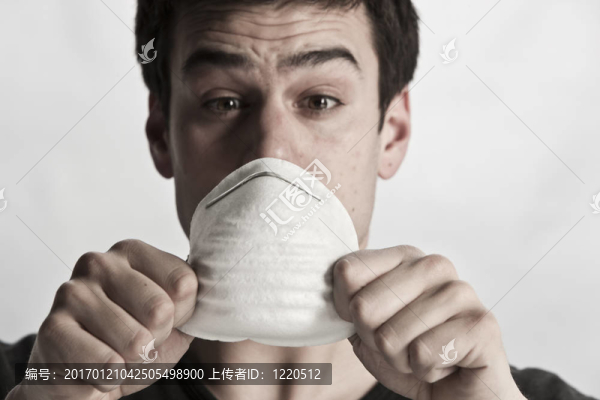戴面具的人-在T的生活