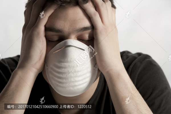戴面具的人-在T的生活
