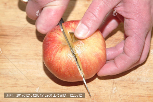 如何切開一個蘋果