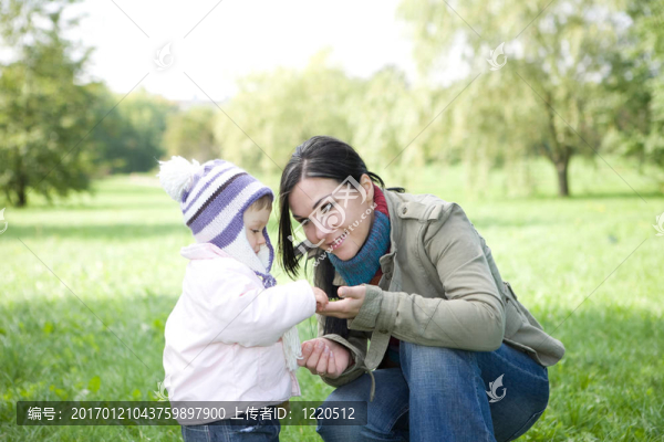 母親和女兒