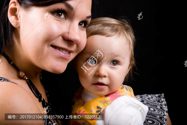 母親和女兒
