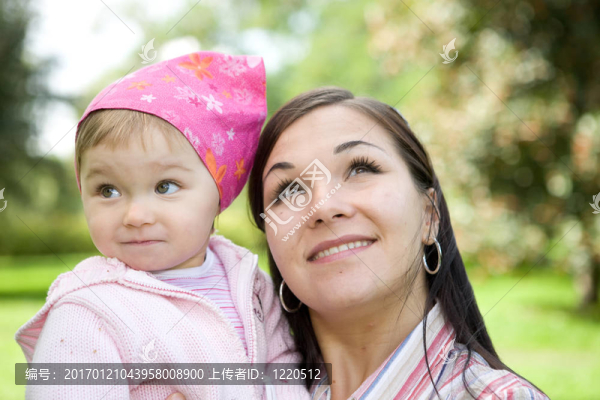 母親和女兒