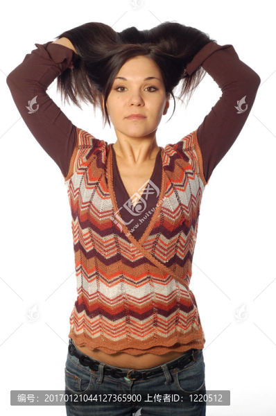 黑發(fā)女人