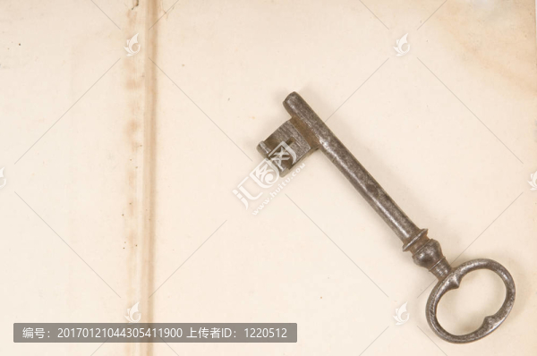 舊書和鑰匙