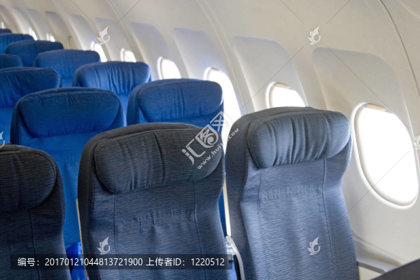 飛機內(nèi)部