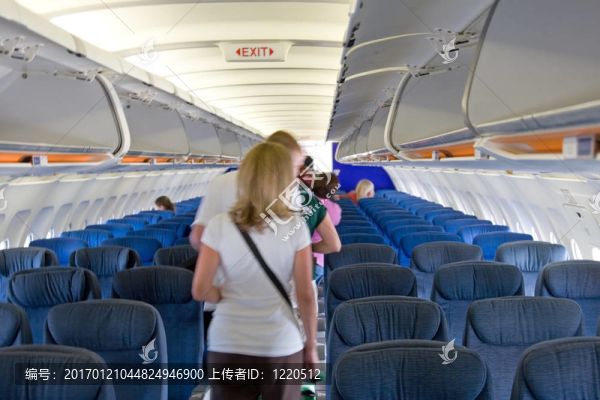 飛機內(nèi)部