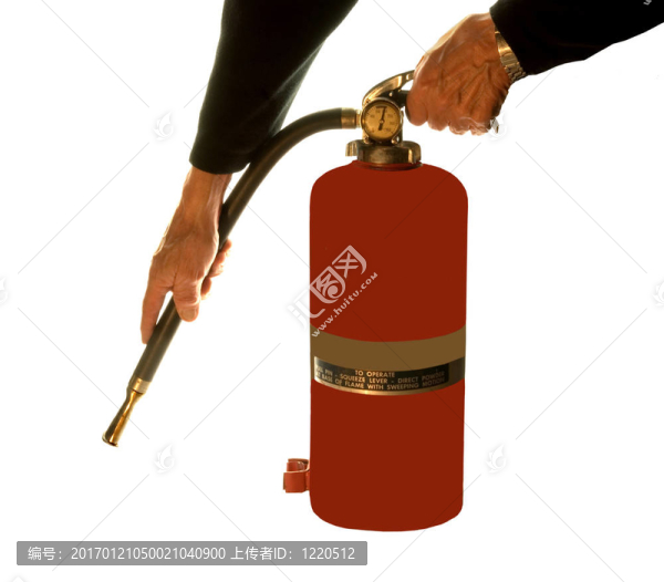 拿著滅火器