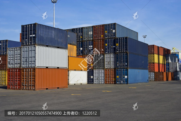 橙色和藍(lán)色的容器-匯圖網(wǎng) www.fosd68.com 橙色和藍(lán)色的容器