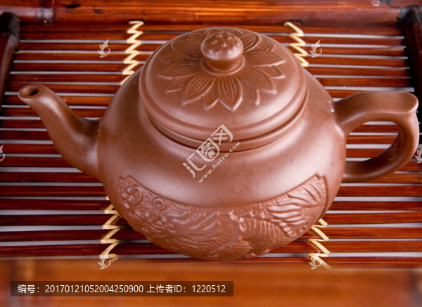 泥壺