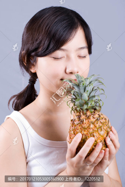 菠蘿女孩