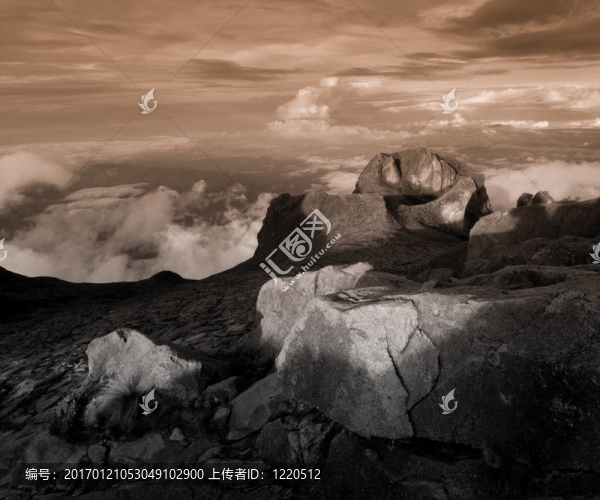 花崗巖山地景觀-基納巴盧山