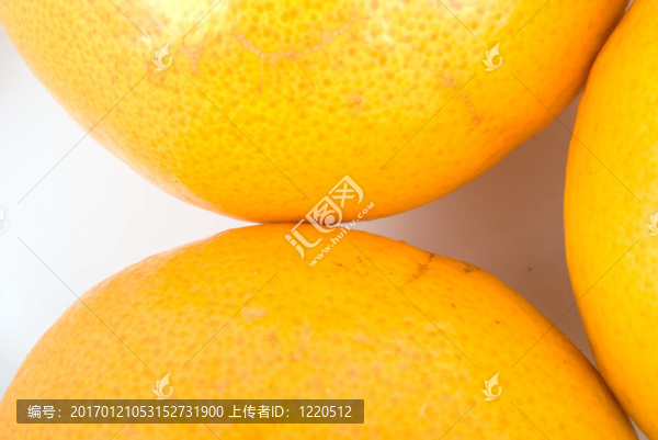 橙色