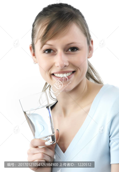 年輕美麗的女人