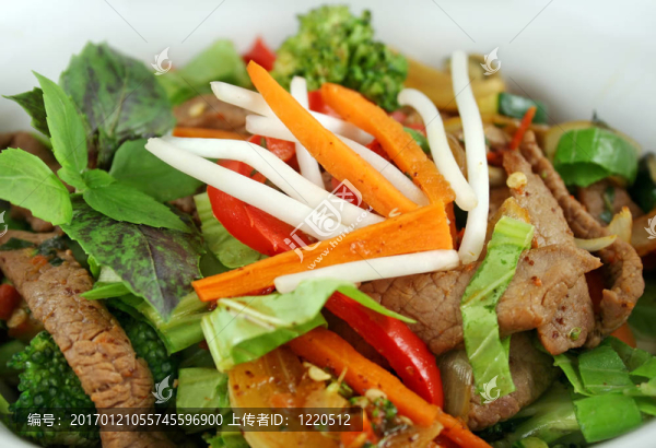 炒牛肉和蔬菜2