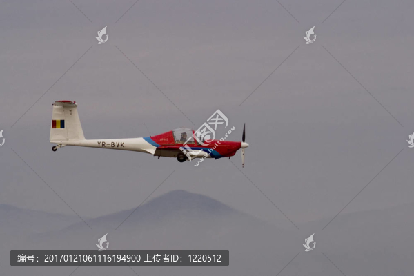 飛機(jī)