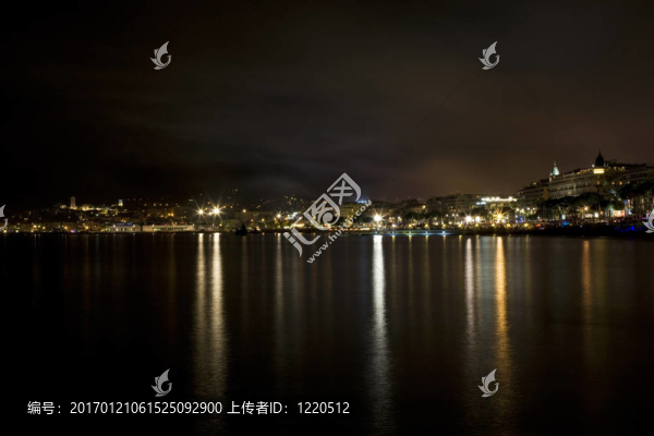 戛納的夜晚