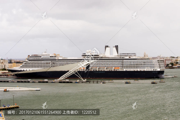 黑人與White,Cruise,Ship