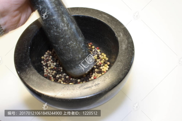磨胡椒